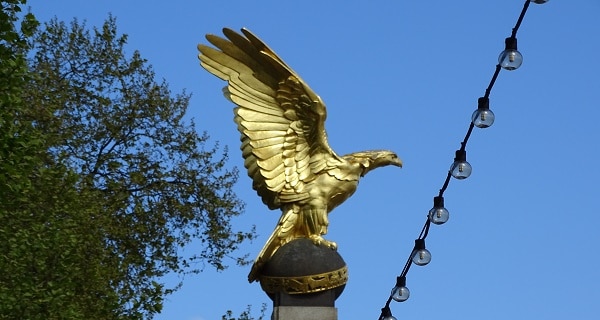 Visit London’s most iconic sights such as the golden eagle at the top of the RAF monument on the Thames Embankment