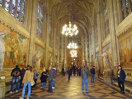 A tour of Westminster and the Houses of Parliament is a great option for English language learners with Lingua Holidays