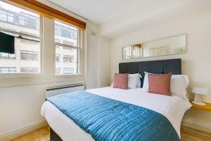 Lingua Holidays | superior apartment in central London